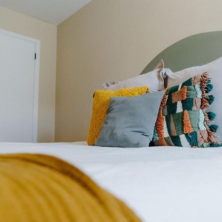 Centrally Located 3Br Overton Square Fast Wifi Free Parking Yes Pets Memphis Eksteriør billede