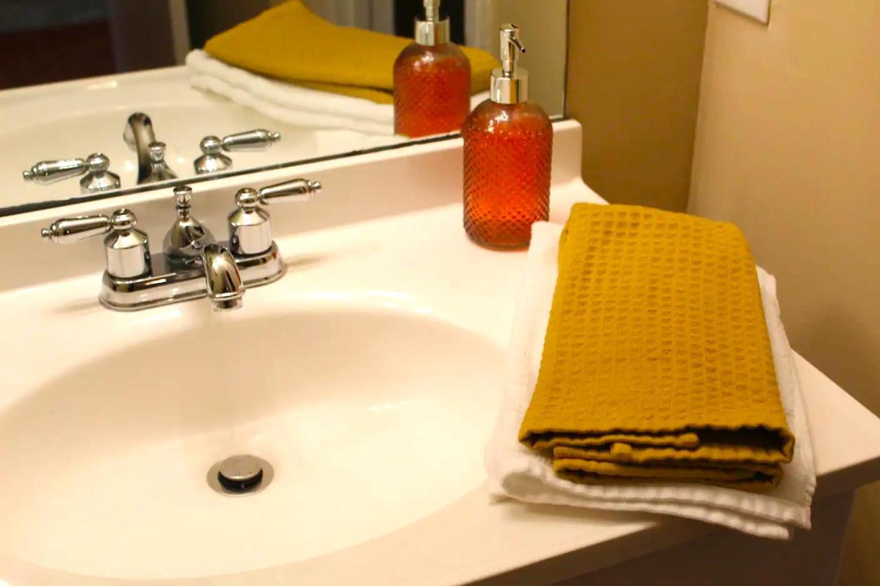 Centrally Located 3Br Overton Square Fast Wifi Free Parking Yes Pets Memphis Eksteriør billede